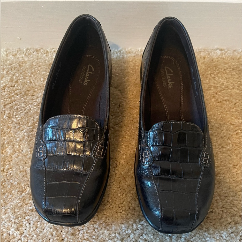 Clarks Black Leather Textured Loafers
